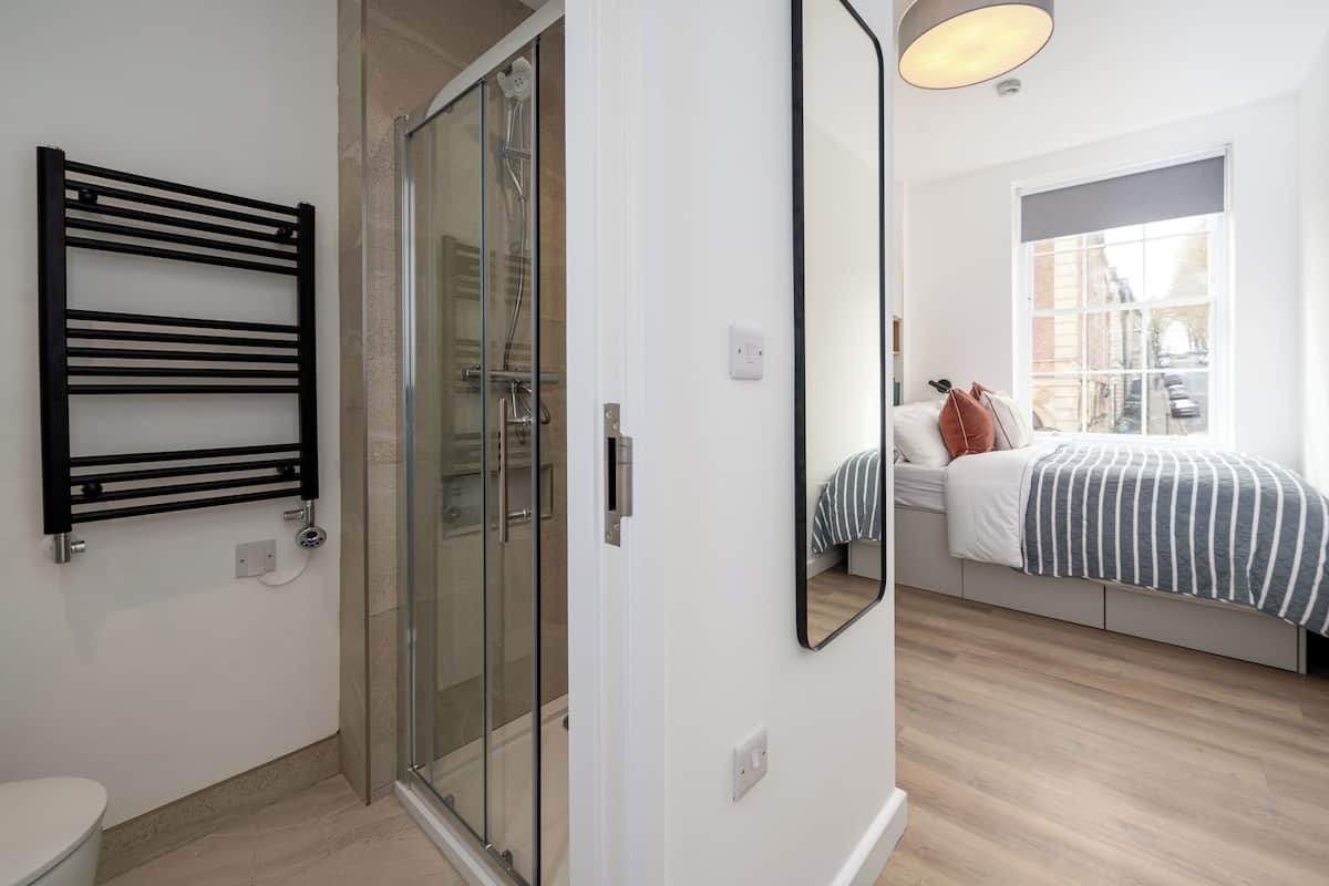 Deluxe Apartment, 3 Bedrooms, Non Smoking, Private Bathroom