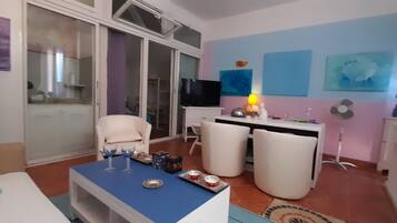 Télévision, livres, écrans d'ordinateur, imprimantes