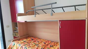 2 camere, ferro/asse da stiro, Wi-Fi, lenzuola