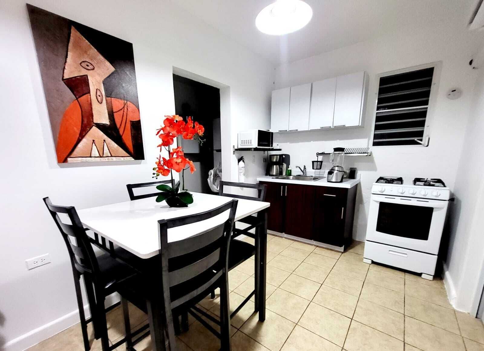 Fridge, microwave, oven, stovetop