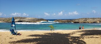 Casa Terruño, charming entire house with AC & Wi-Fi