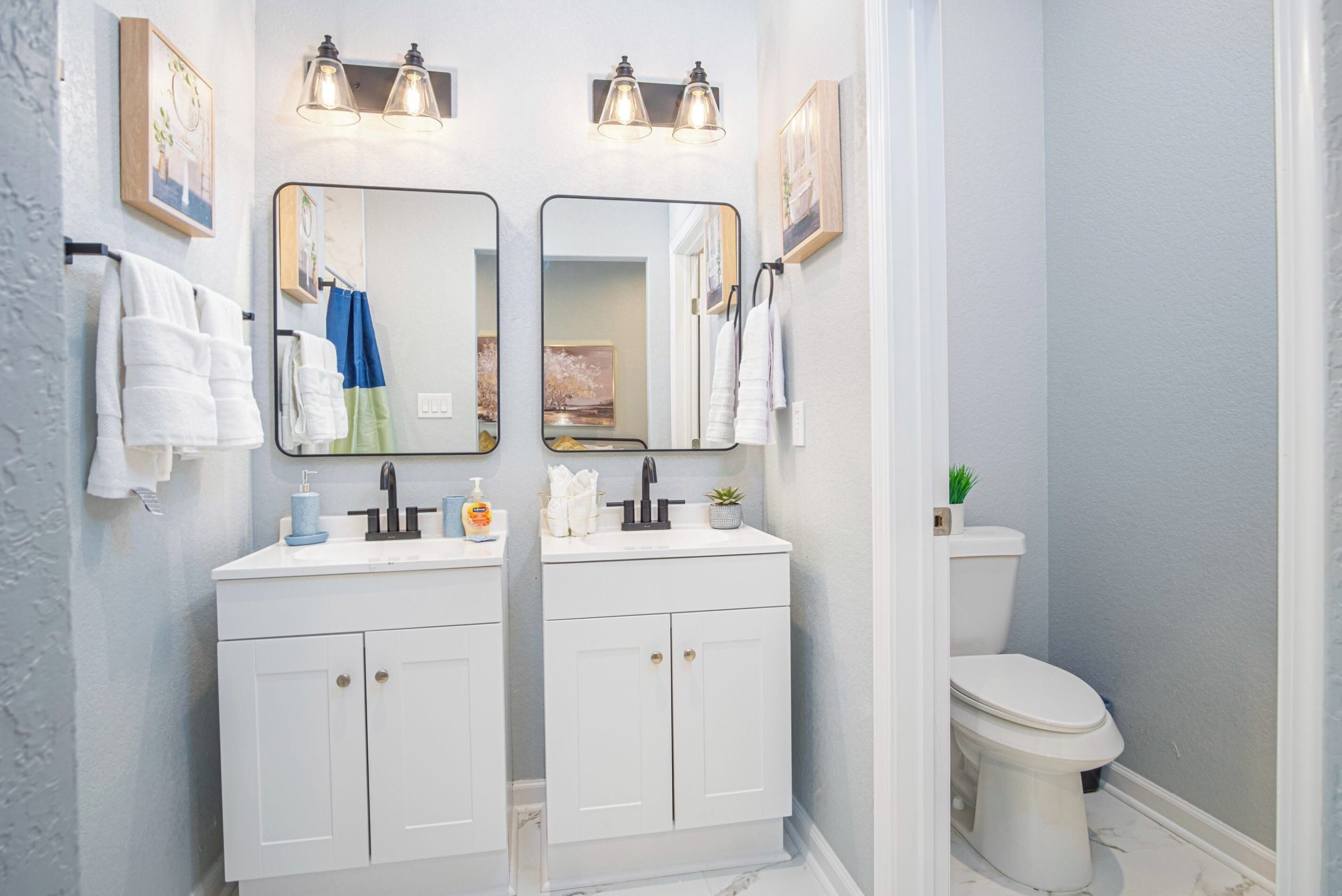 家庭單棟房屋 (4 Bedrooms) | 浴室 | 花灑/浴缸組合、提供毛巾、洗頭水