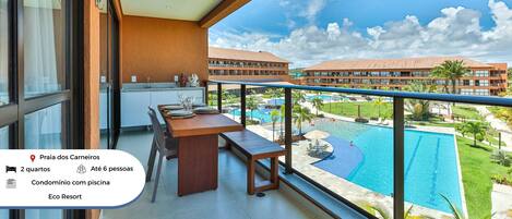 Basic Apartment | Outdoor dining