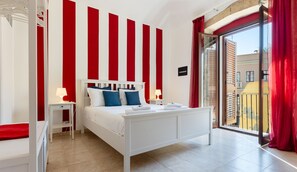 4 habitaciones, tabla de planchar con plancha y wifi gratis 