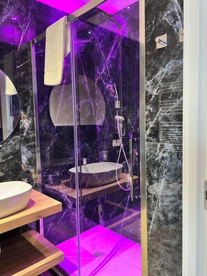 Bathroom - Raffaelli Suite (Rome)