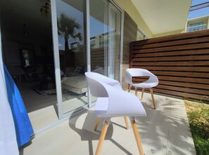 Terrace/patio - 111-c New and modern with private garden. (Bayahibe)