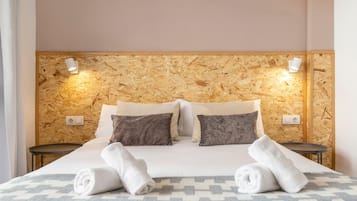 1 bedroom, iron/ironing board, internet, bed sheets