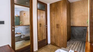 Cottage, Valley View | Bathroom | Free toiletries, hair dryer, towels, soap