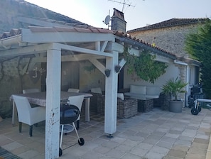 Restauration extérieure