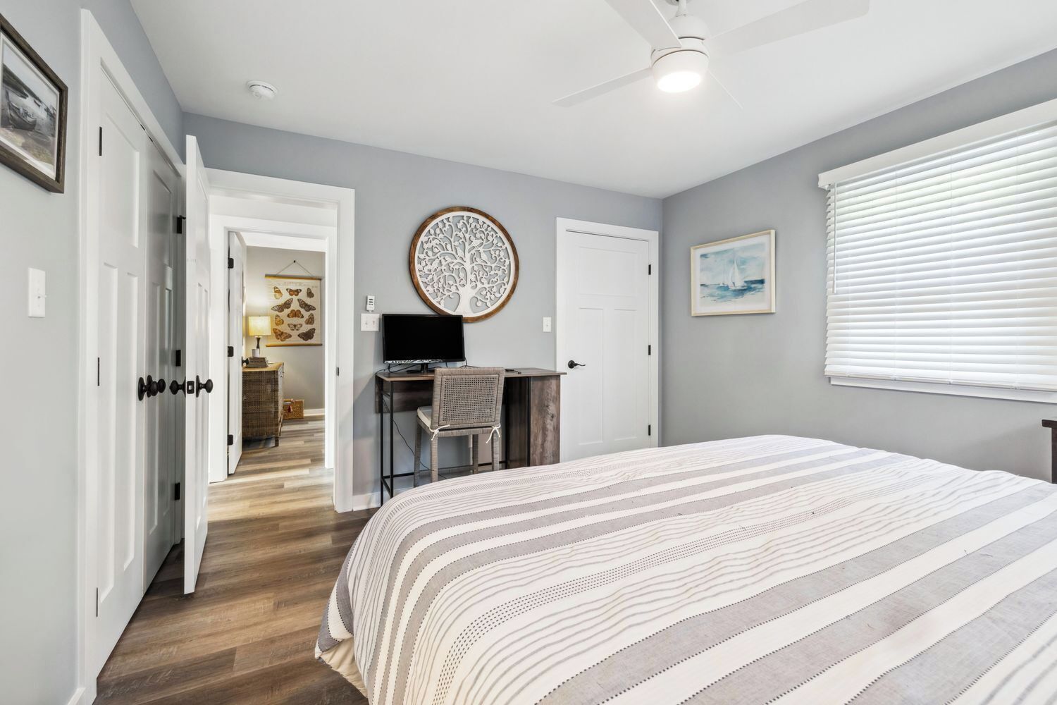 2 bedrooms, desk, iron/ironing board, free WiFi