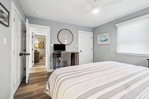 2 bedrooms, desk, iron/ironing board, free WiFi