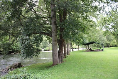 Two Rivers Lodge