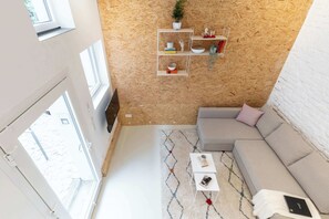 TV, offices