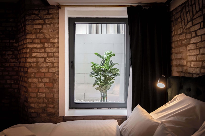 Brick & Beam Loft Duplex (30sqm) Near Antonplatz - Berlín
