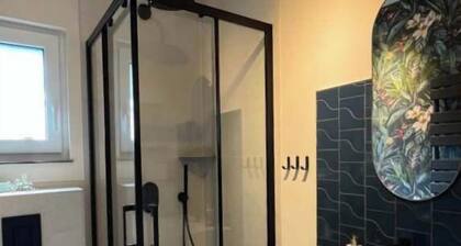 Light Hideaway (45sqm) near BER Airport