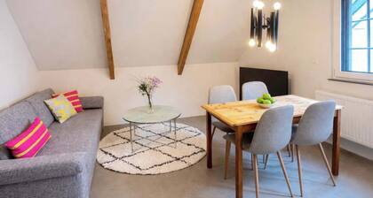 Light Hideaway (45sqm) near BER Airport