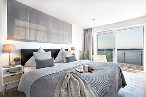 3 bedrooms, iron/ironing board, free WiFi