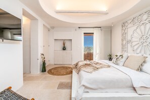 5 Schlafzimmer, Bügeleisen/Bügelbrett, Reisekinderbett, WLAN