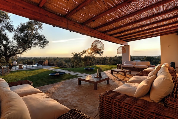 Terrace/patio