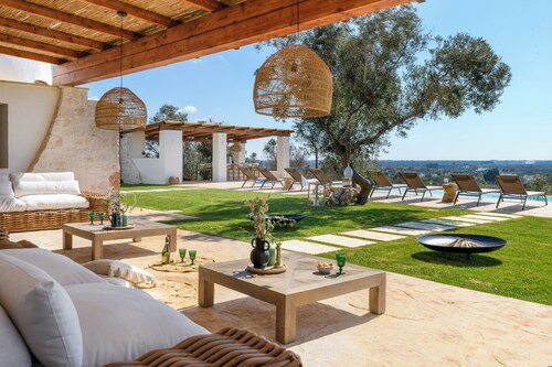 Villa Pajaro Ostuni Piscina a Sfioro e Vista Panoramica