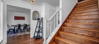 30 min to OU!  Spacious 5 bedroom home with Private Pool and Hot Tub