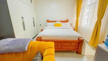 1 bedroom, iron/ironing board, WiFi, bed sheets