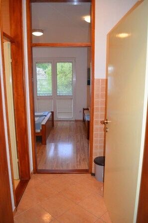 1 habitación, wifi y ropa de cama 