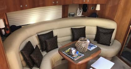 Luxury Yacht for lodging and trips Passages (2,3,4 and 8h)