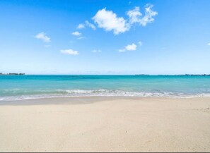 Exterior - Luxury apartment on the beach nassau (Nassau)