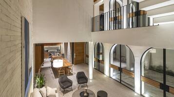 40-inch Smart TV with satellite channels