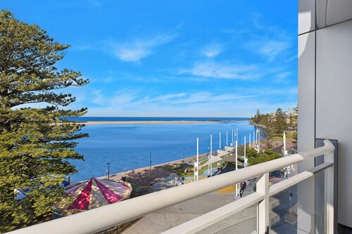 The Entrance Waterfront Apartment 302