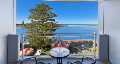 The Entrance Waterfront Apartment 303