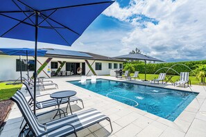 Piscine extérieure, piscine chauffée