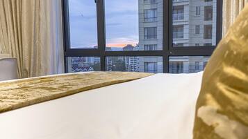 Deluxe Apartment, Balcony, Pool View