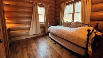 5 bedrooms, WiFi, bed sheets