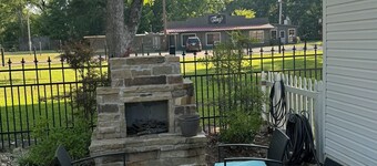 "The Koop" A jewel in Jefferson
Side B