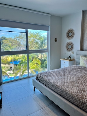 4 bedrooms, WiFi, bed sheets