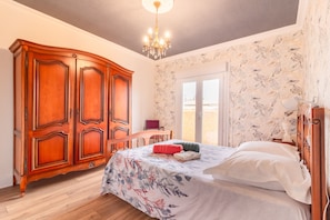 3 Schlafzimmer, Bügeleisen/Bügelbrett, kostenloses WLAN, Bettwäsche