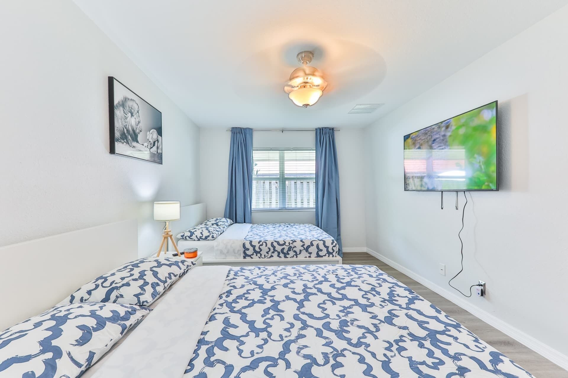 3 bedrooms, iron/ironing board, travel crib, free WiFi