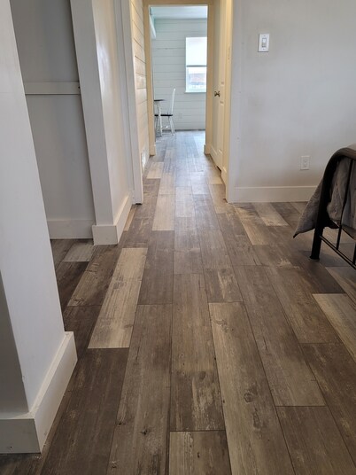 Charming 1-bedroom apartment in center of Allen with WiFi, AC, park and more