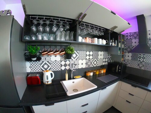 Élégant Rooftop 70m2  aux pieds de la station Le  Bourget