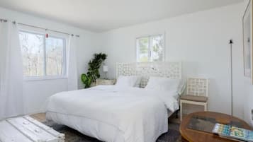 5 habitaciones, tabla de planchar con plancha, wifi y ropa de cama