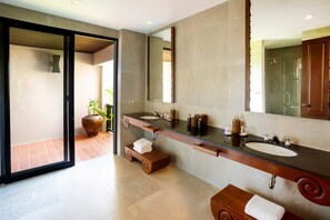 Assecador de cabells i tovalloles 