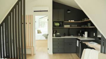 1 quarto, acesso à internet, roupa de cama