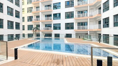 1BHK Near Airport, Pool, Parking