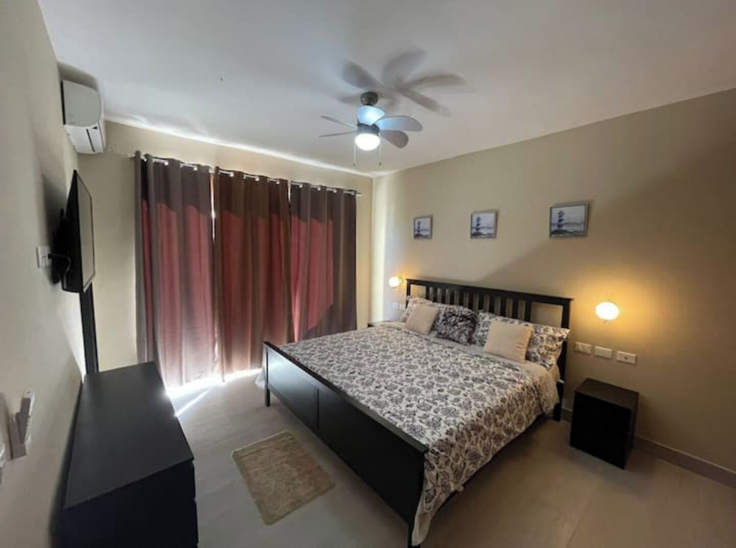 2 多间卧室、熨斗/熨衣板、WiFi、床单