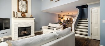 Fabulous 3BR Townhome with Cozy Backyard only 1.4 ml from Augusta National 