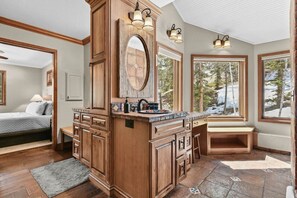 Desk, iron/ironing board, travel cot, free WiFi