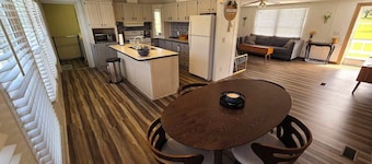 Cozy country home just outside the city! Enjoy a quiet getaway with the family.