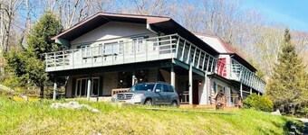 Catskill Cabin Zen Mantra Apt